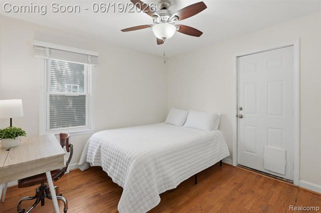 808 N Edison Avenue, Royal Oak, MI 48067