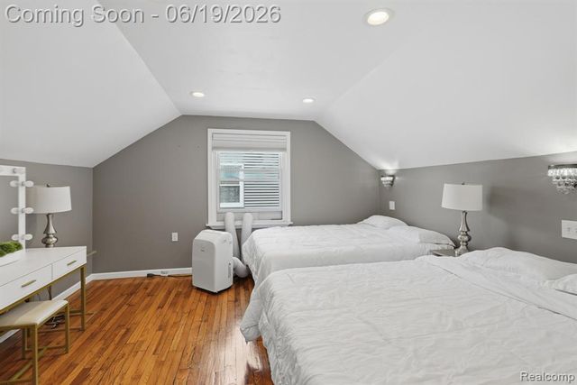 808 N Edison Avenue, Royal Oak, MI 48067