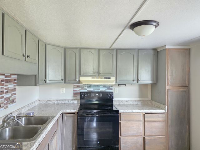 405 5th Avenue, Guyton, GA 31312