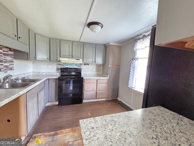 405 5th Avenue, Guyton, GA 31312