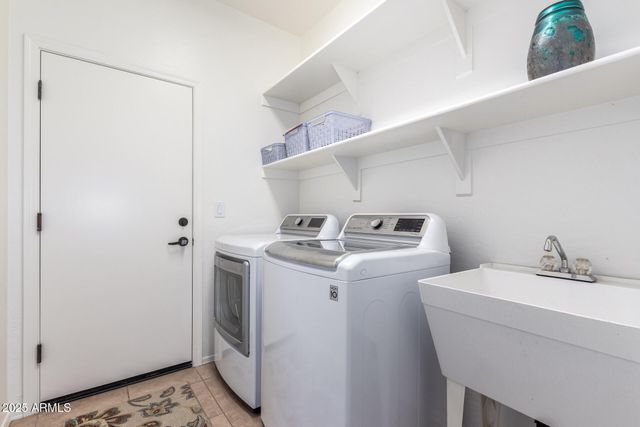 41202 N ROLLING GREEN Way, Anthem, AZ 85086