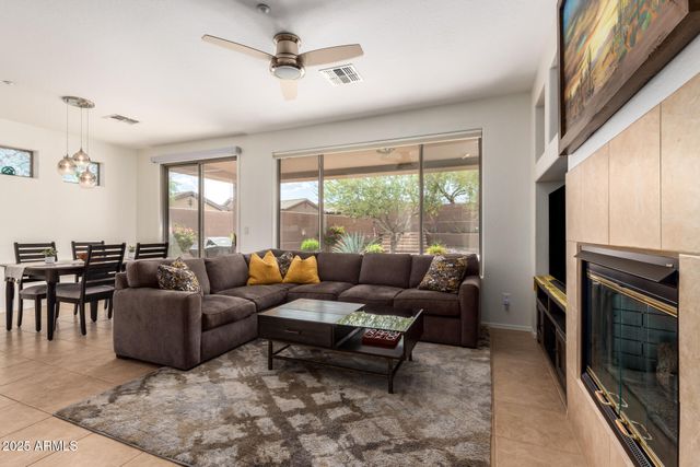 41202 N ROLLING GREEN Way, Anthem, AZ 85086