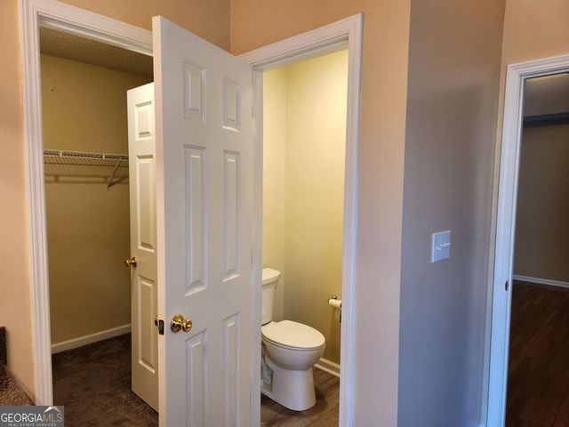 1025 Winding Brook Way, Fairburn, GA 30213