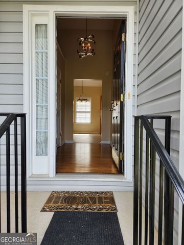 1025 Winding Brook Way, Fairburn, GA 30213