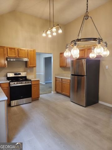 1025 Winding Brook Way, Fairburn, GA 30213