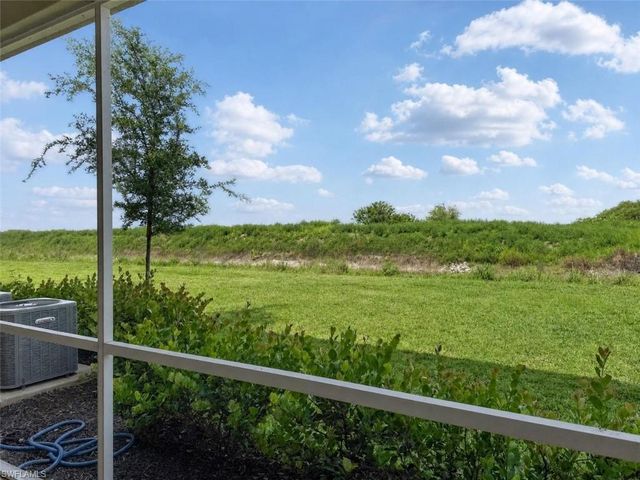 2963 Citrus ST, Naples, FL 34120