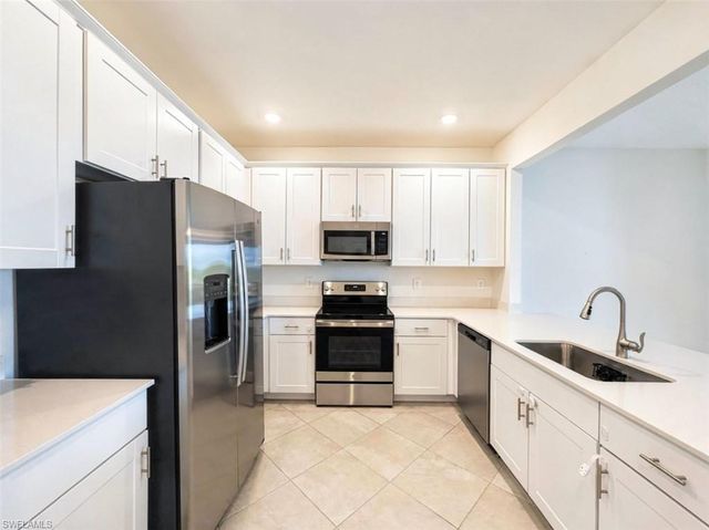 2963 Citrus ST, Naples, FL 34120