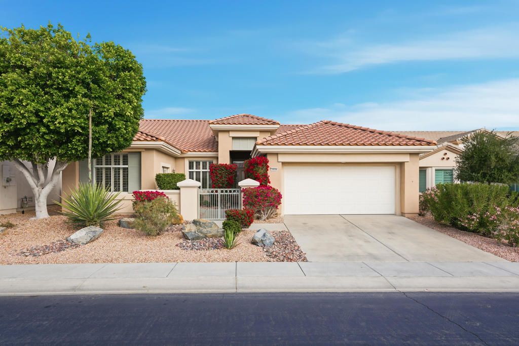 78536 Iron Bark Drive, Palm Desert, CA 92211