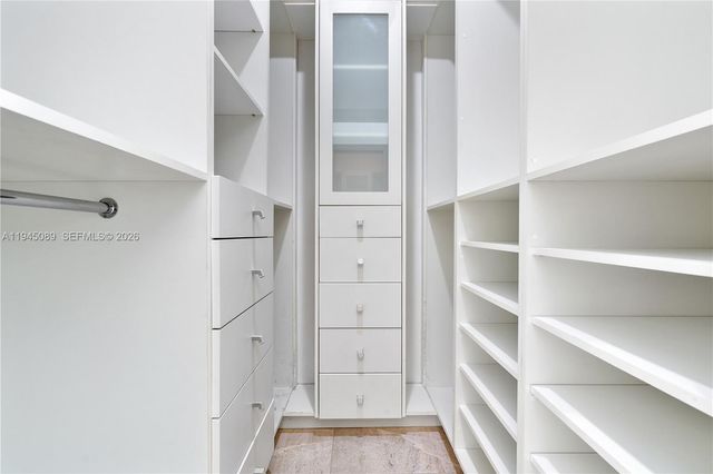 15501 SW 77th Ave, Palmetto Bay, FL 33157