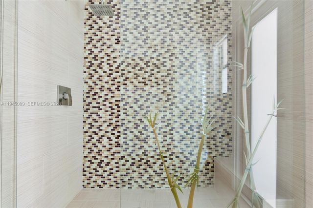 15501 SW 77th Ave, Palmetto Bay, FL 33157