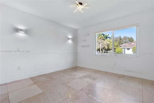 15501 SW 77th Ave, Palmetto Bay, FL 33157