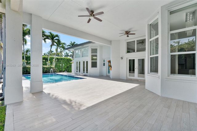 15501 SW 77th Ave, Palmetto Bay, FL 33157