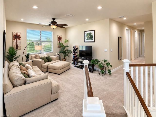 13833 Callisto AVE, Naples, FL 34109
