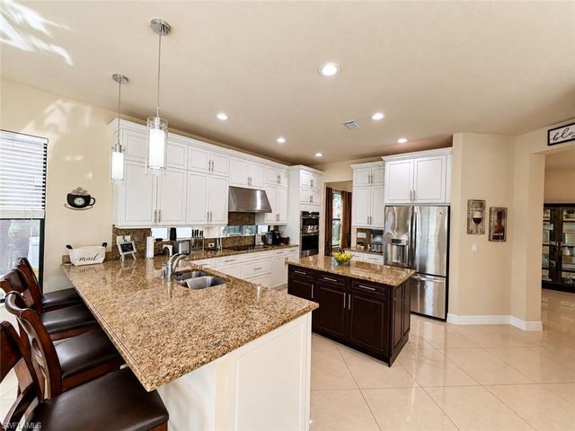 13833 Callisto AVE, Naples, FL 34109