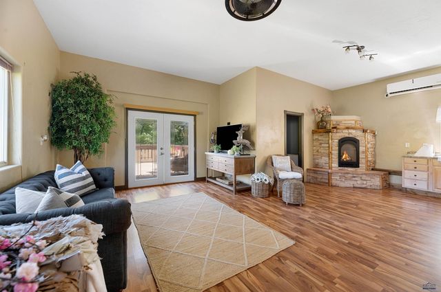 12034 OAK DR, Whitewood, SD 57793