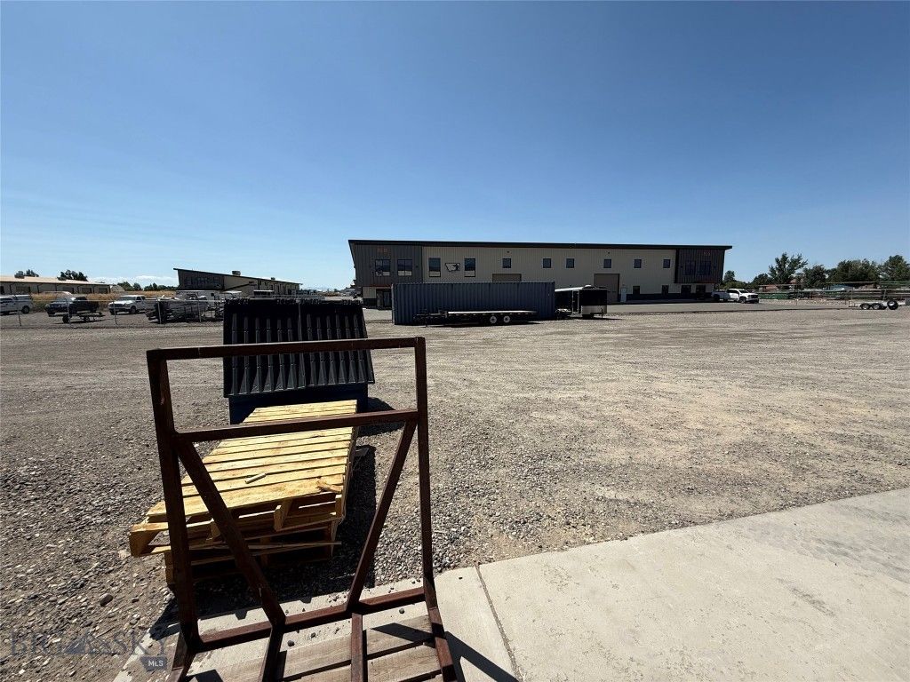 24-B Eldorado Lane, Belgrade, MT 59714 photo 15