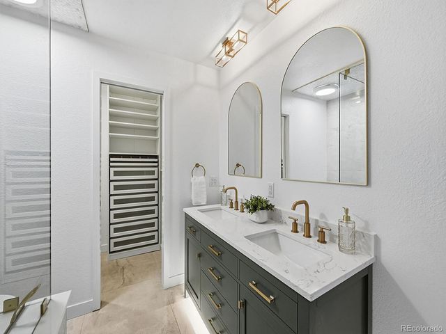 15808 E Exposition Drive, Aurora, CO 80017