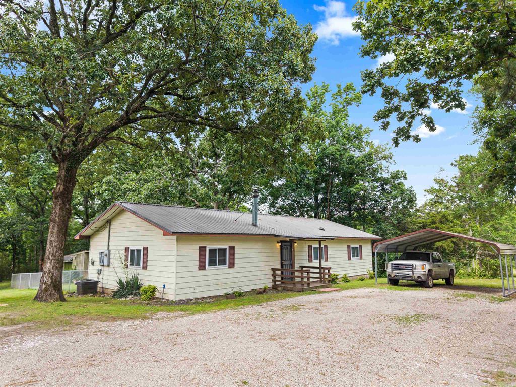 1071 HWY 298, Jessieville, AR 71909