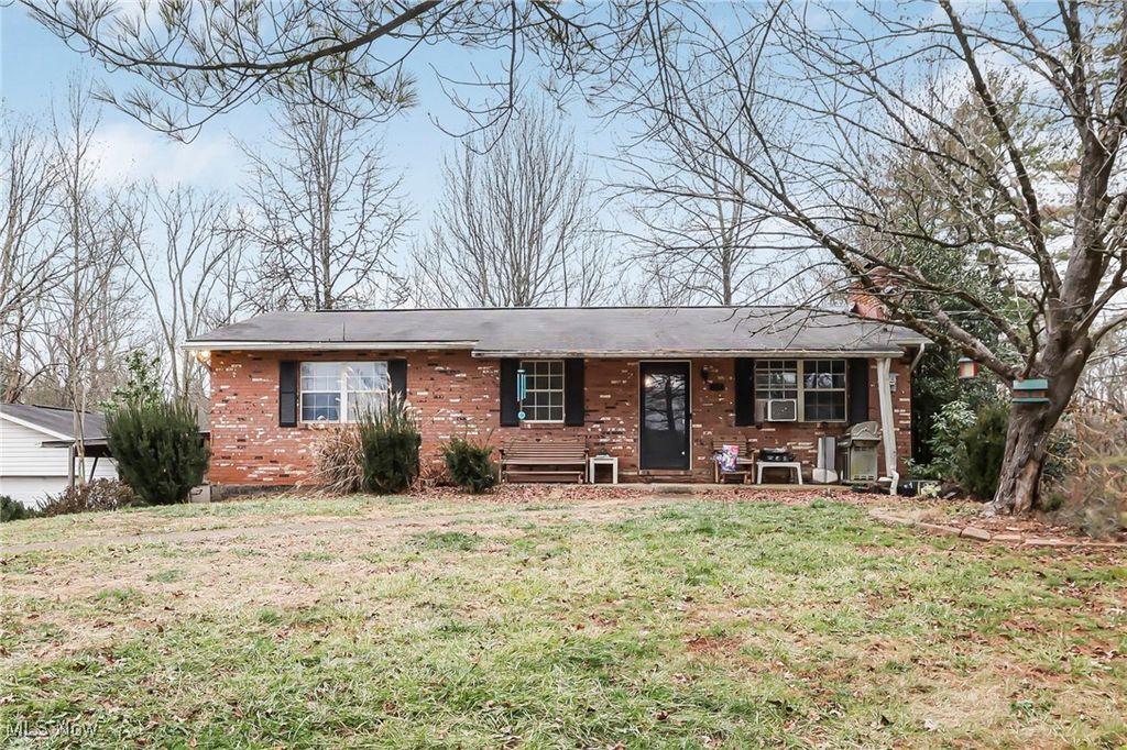 232 McGill Road, Vincent, OH 45784