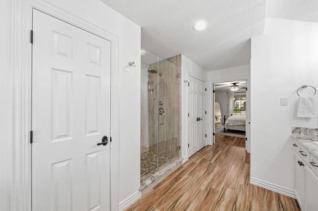 1206 Verdun Lane, Friendswood, TX 77546