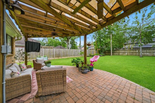 1206 Verdun Lane, Friendswood, TX 77546