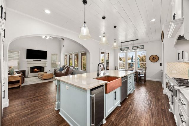 32226 Waterford Crest Lane, Fulshear, TX 77441