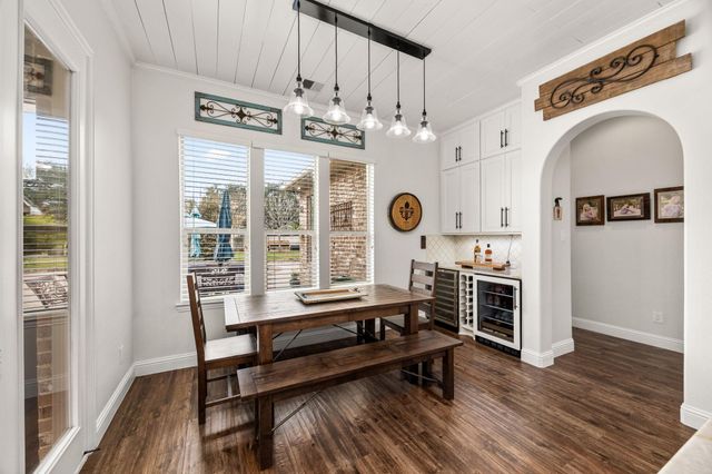 32226 Waterford Crest Lane, Fulshear, TX 77441