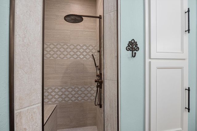 32226 Waterford Crest Lane, Fulshear, TX 77441