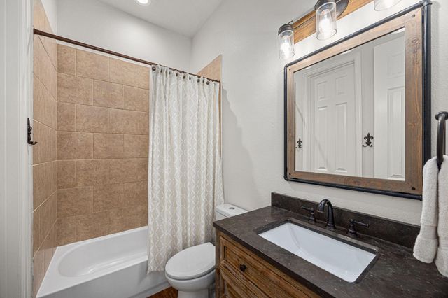 32226 Waterford Crest Lane, Fulshear, TX 77441