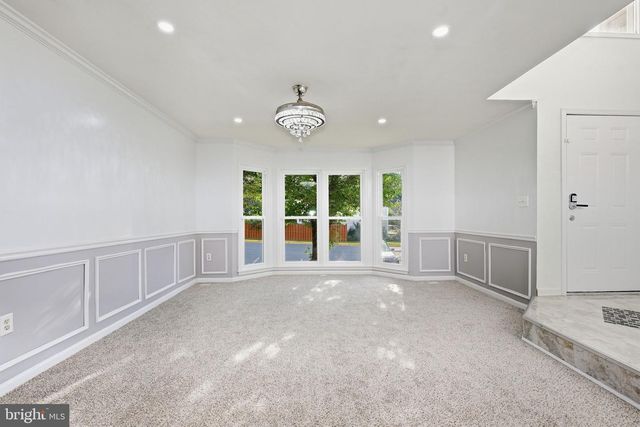 21881 SHALLOW ROCK SQ, Sterling, VA 20164