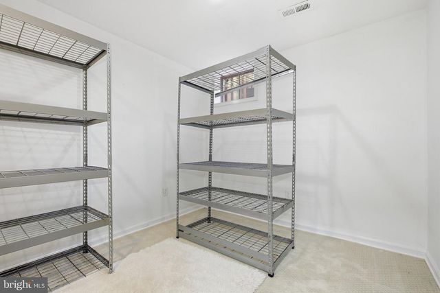 21881 SHALLOW ROCK SQ, Sterling, VA 20164