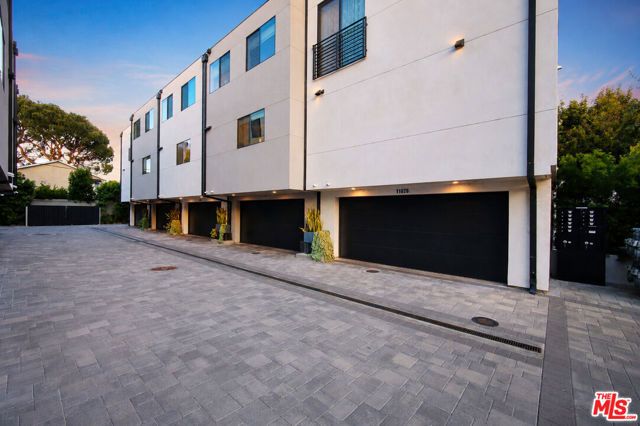 11614 Colfax Meadow Lane, Studio City (los Angeles), CA 91604