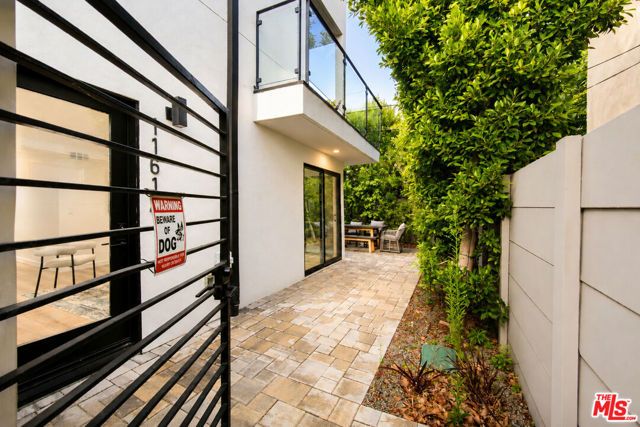 11614 Colfax Meadow Lane, Studio City (los Angeles), CA 91604