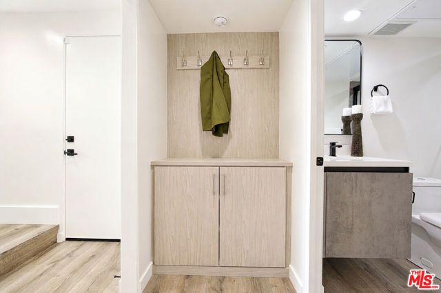 11614 Colfax Meadow Lane, Studio City (los Angeles), CA 91604
