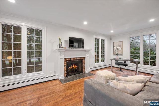 163 Phelps Road, Ridgewood, NJ 07450