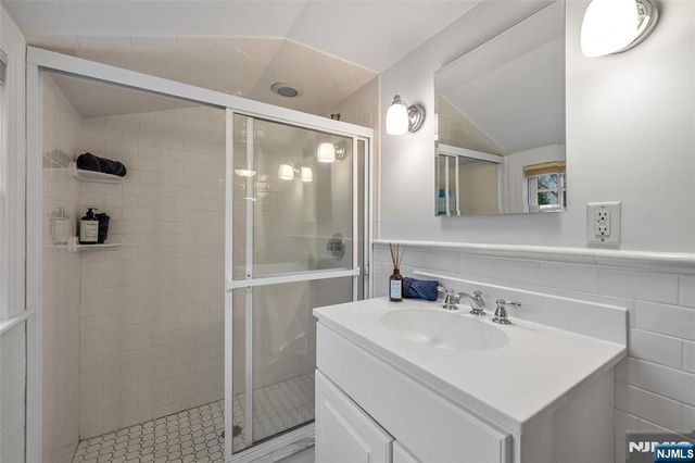 163 Phelps Road, Ridgewood, NJ 07450