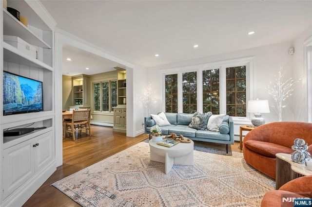 163 Phelps Road, Ridgewood, NJ 07450