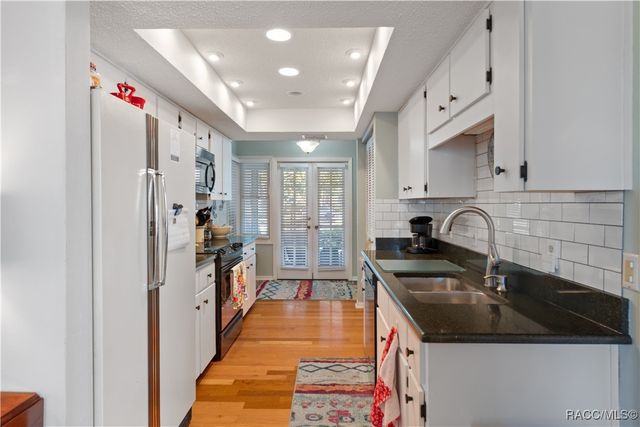 531 W Cherry Laurel Court, Beverly Hills, FL 34465