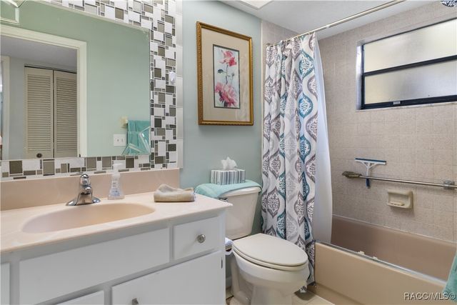 531 W Cherry Laurel Court, Beverly Hills, FL 34465