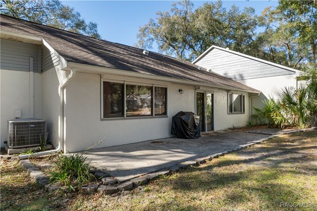 531 W Cherry Laurel Court, Beverly Hills, FL 34465