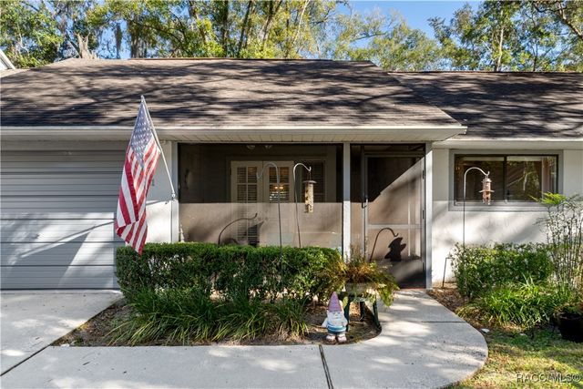 531 W Cherry Laurel Court, Beverly Hills, FL 34465