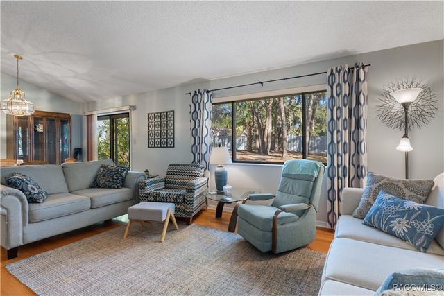 531 W Cherry Laurel Court, Beverly Hills, FL 34465