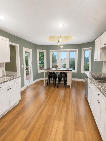 4821 E Cherokee Street, Springfield, MO 65809