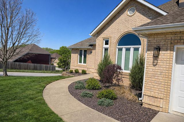 4821 E Cherokee Street, Springfield, MO 65809