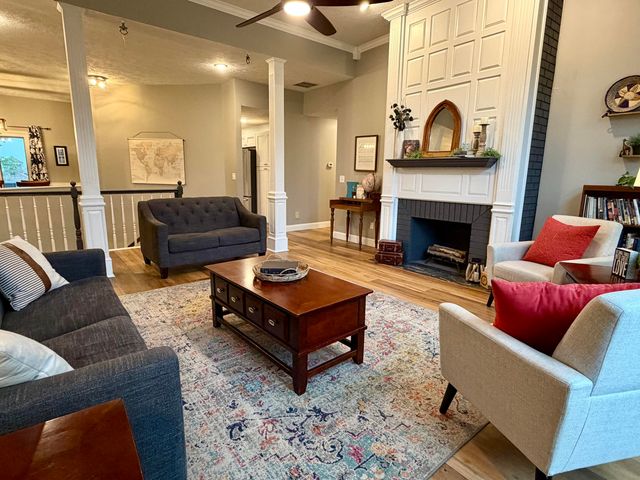 4821 E Cherokee Street, Springfield, MO 65809