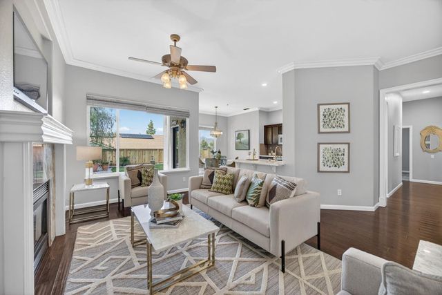 4551 Scenic Dr, Rocklin, CA 95765