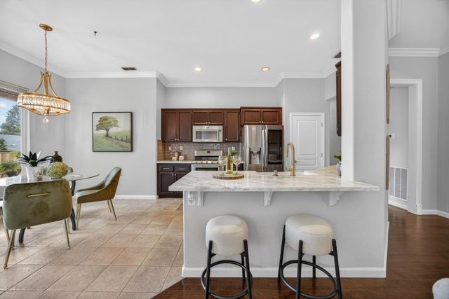 4551 Scenic Dr, Rocklin, CA 95765