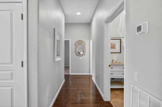 4551 Scenic Dr, Rocklin, CA 95765