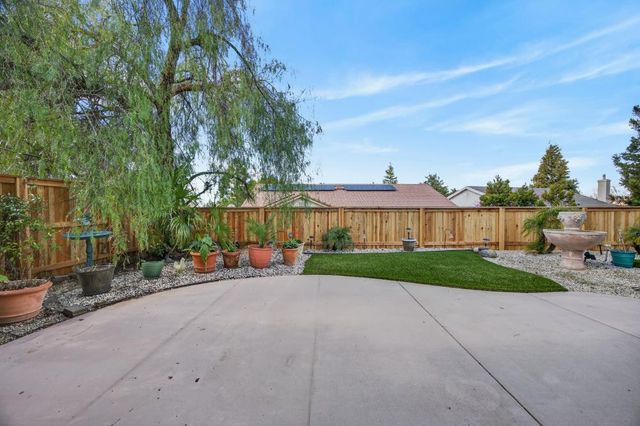 4551 Scenic Dr, Rocklin, CA 95765
