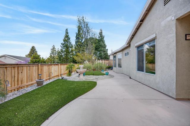 4551 Scenic Dr, Rocklin, CA 95765